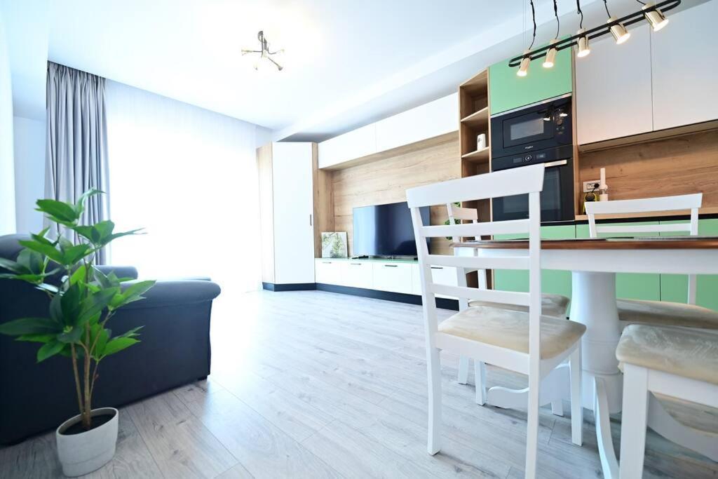 Flh - The Lake Home - Apt 33 Sibiu Exterior photo